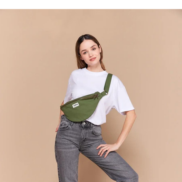 Sac banane Sasha - Olive - vu porté - femme